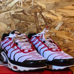 Nike Air Max Plus